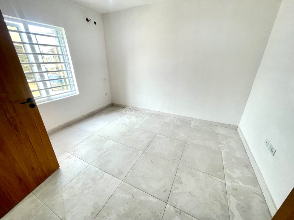 Brand New 2 Bedrooms Apartment, Lekki Phase 1, Lekki, Lagos, Flat / Apartment for Sale