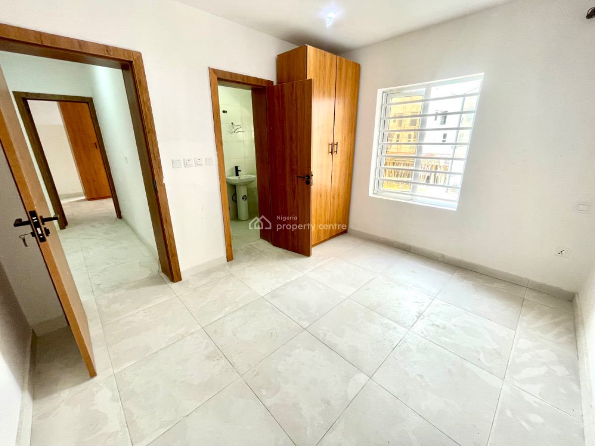 Brand New 2 Bedrooms Apartment, Lekki Phase 1, Lekki, Lagos, Flat / Apartment for Sale