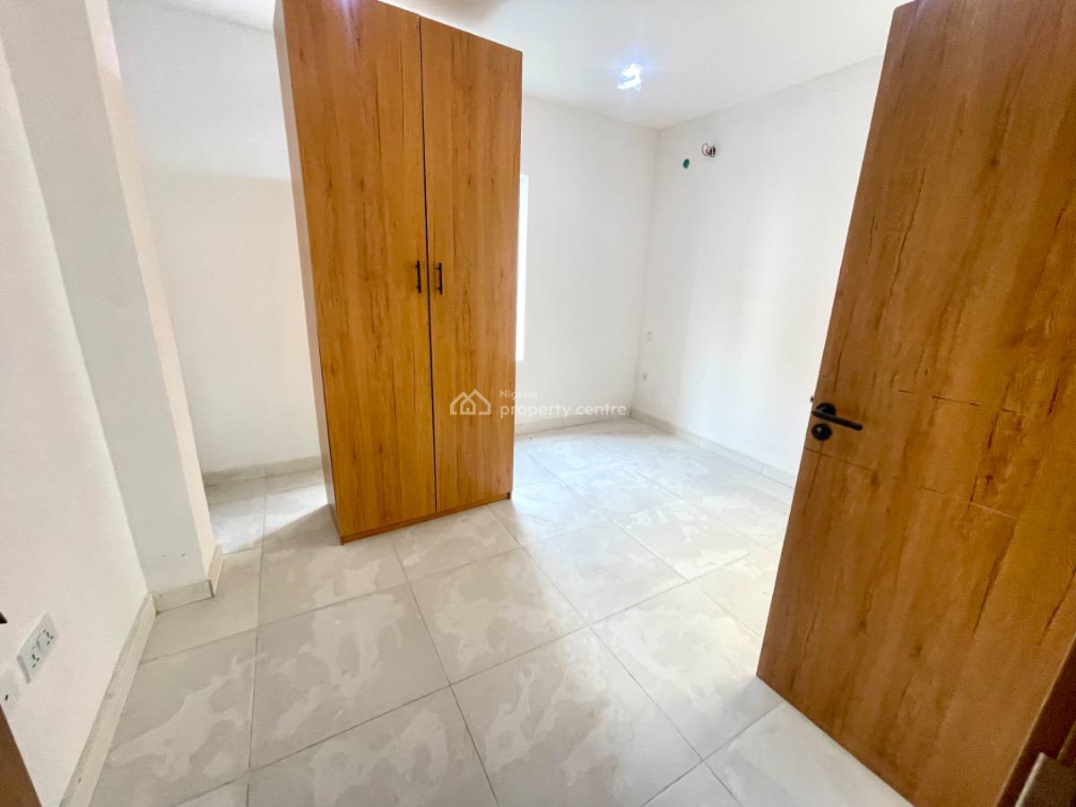 Brand New 2 Bedrooms Apartment, Lekki Phase 1, Lekki, Lagos, Flat / Apartment for Sale