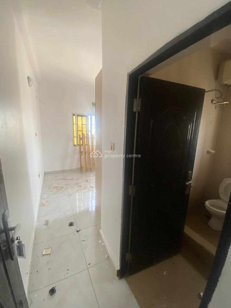 Dope Mini Flat (upstairs) Close to The Road, Ogombo, Ajah, Lagos, Mini Flat (room and Parlour) for Rent