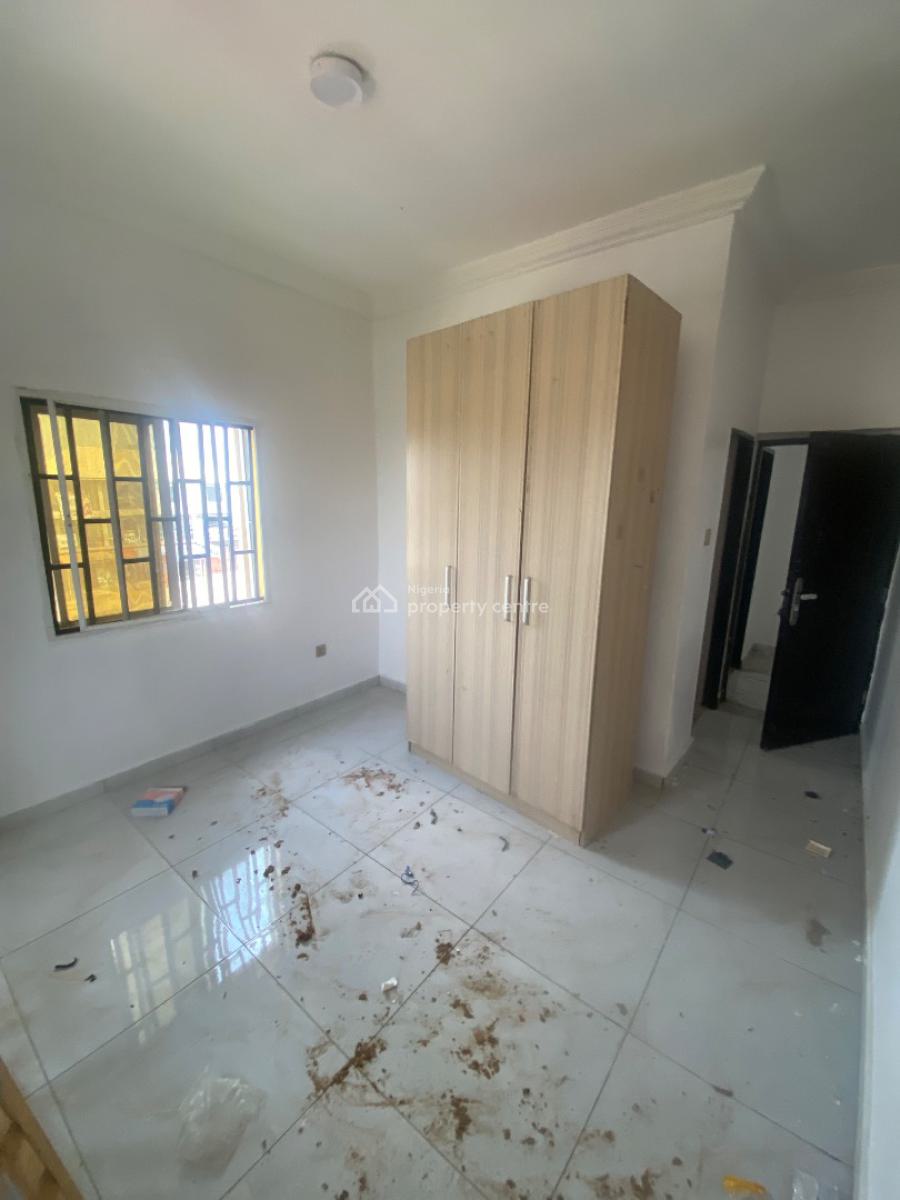 Dope Mini Flat (upstairs) Close to The Road, Ogombo, Ajah, Lagos, Mini Flat (room and Parlour) for Rent