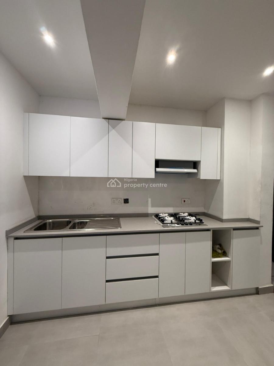 3 Bedroom + Bq, Lekki Phase 1, Lekki, Lagos, Flat / Apartment for Sale