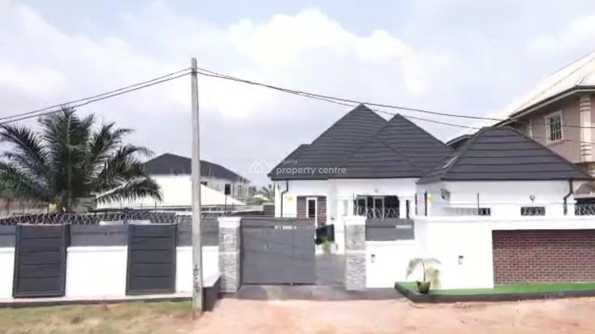 New 4 Bedrooms Bungalow on 90ft By 100ft Land, Ogumwenyi Community, Ugbor Central, Benin, Oredo, Edo, Terraced Bungalow for Sale