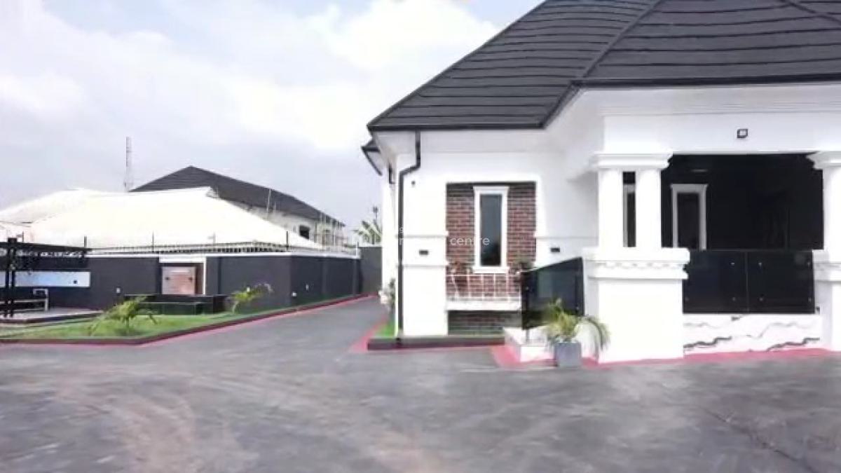 New 4 Bedrooms Bungalow on 90ft By 100ft Land, Ogumwenyi Community, Ugbor Central, Benin, Oredo, Edo, Terraced Bungalow for Sale