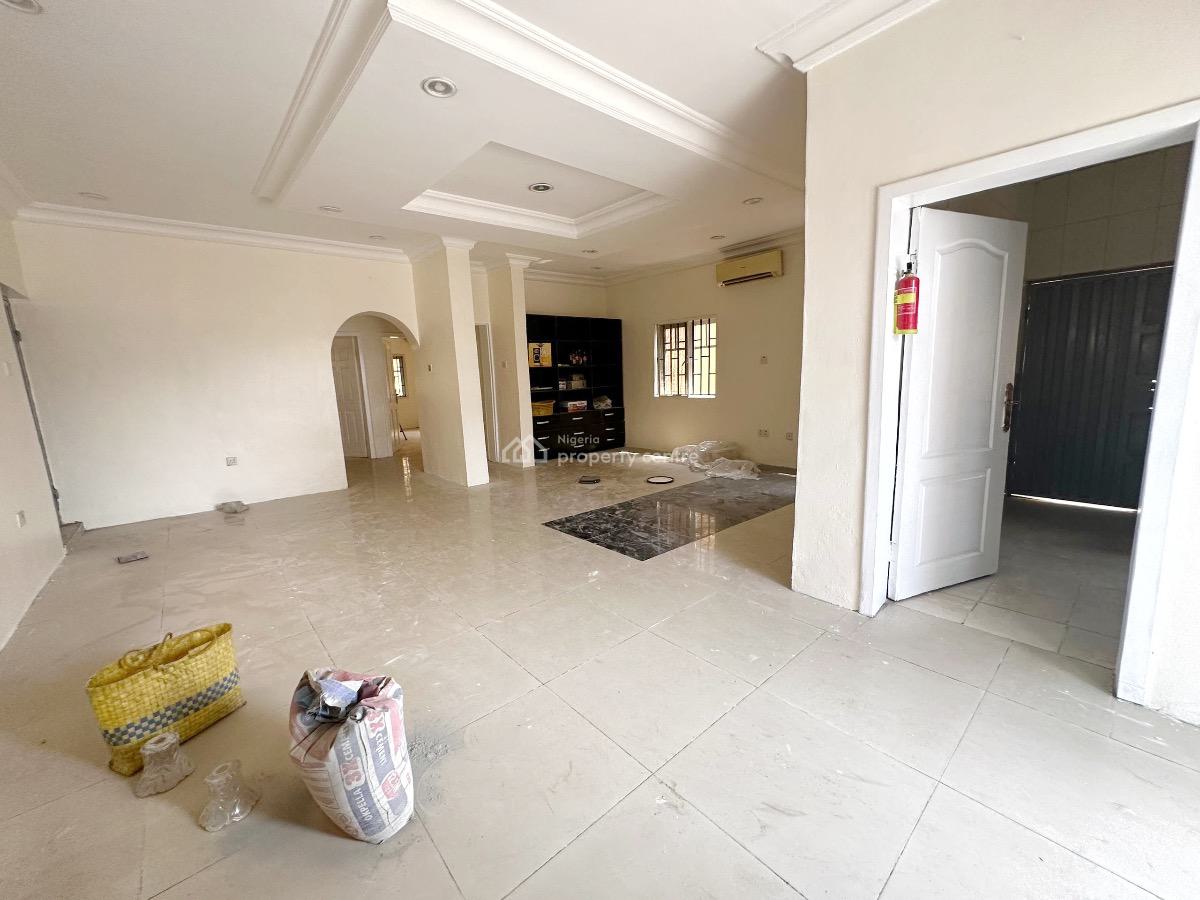 Luxury 2 Bedroom Apartment, Omole Phase 2, Ikeja, Lagos, Flat / Apartment for Rent