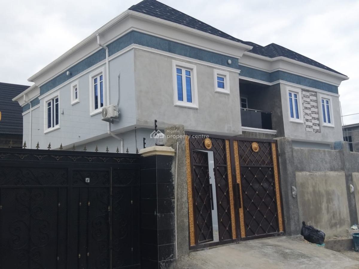 Distress 4 Bedrooms Fully Detached Duplex, Ajah, Lagos, Detached Duplex for Sale