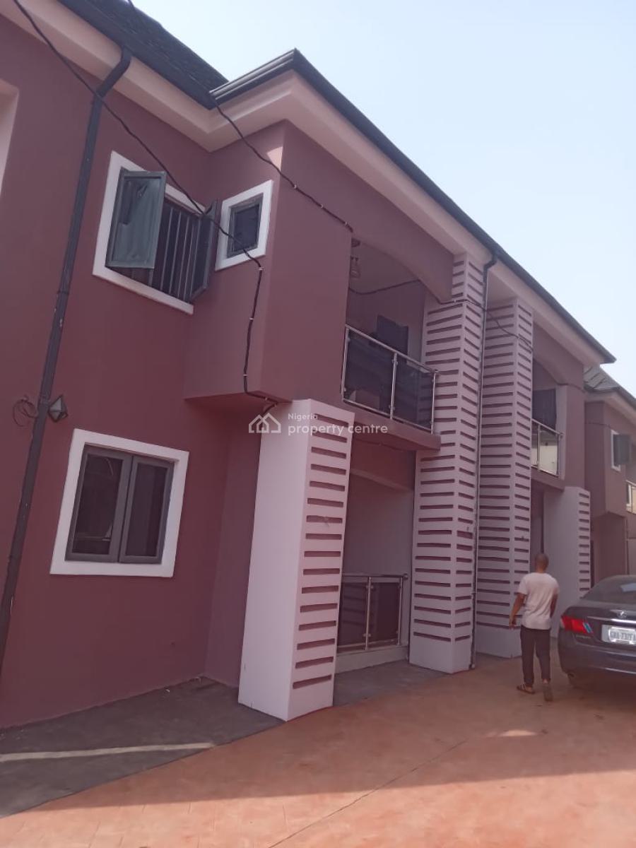 4 Units of 2bedrooms, By Talita School of Asaba General Hospital, Asaba, Delta, Flat / Apartment for Rent