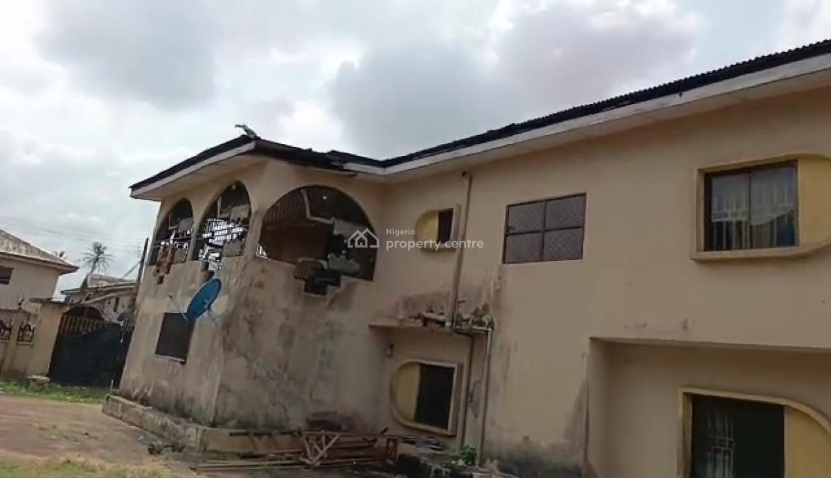 9 Bedrooms Duplex, 2 Bedrooms Bq 100ft By 100ft Land, Etete Road, Gra, Off Sapele Road, Benin, Oredo, Edo, Detached Duplex for Sale