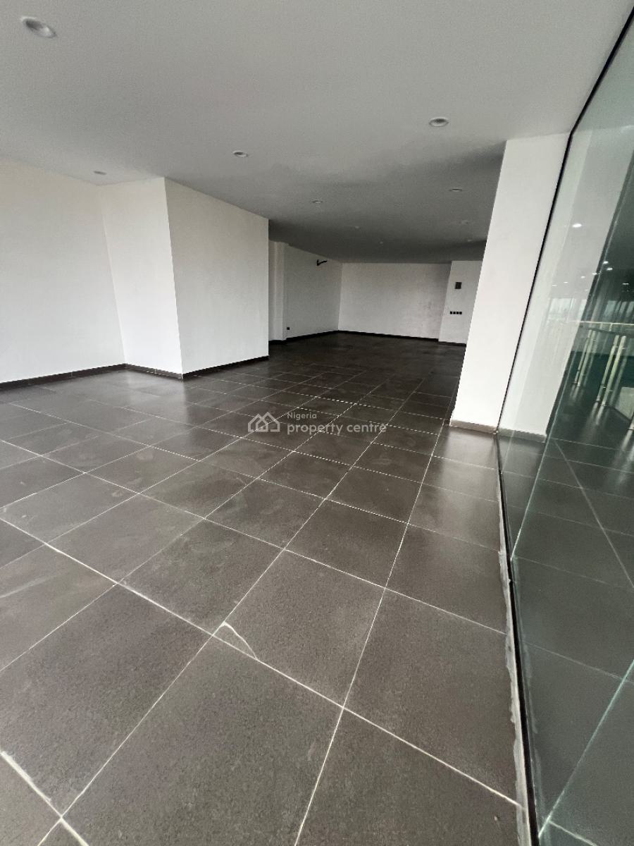 127sqm of Shop Space on Admiralty Way Upstairs, Admiralty Way Lekki Phase 1, Lekki Phase 1, Lekki, Lagos, Shop for Rent