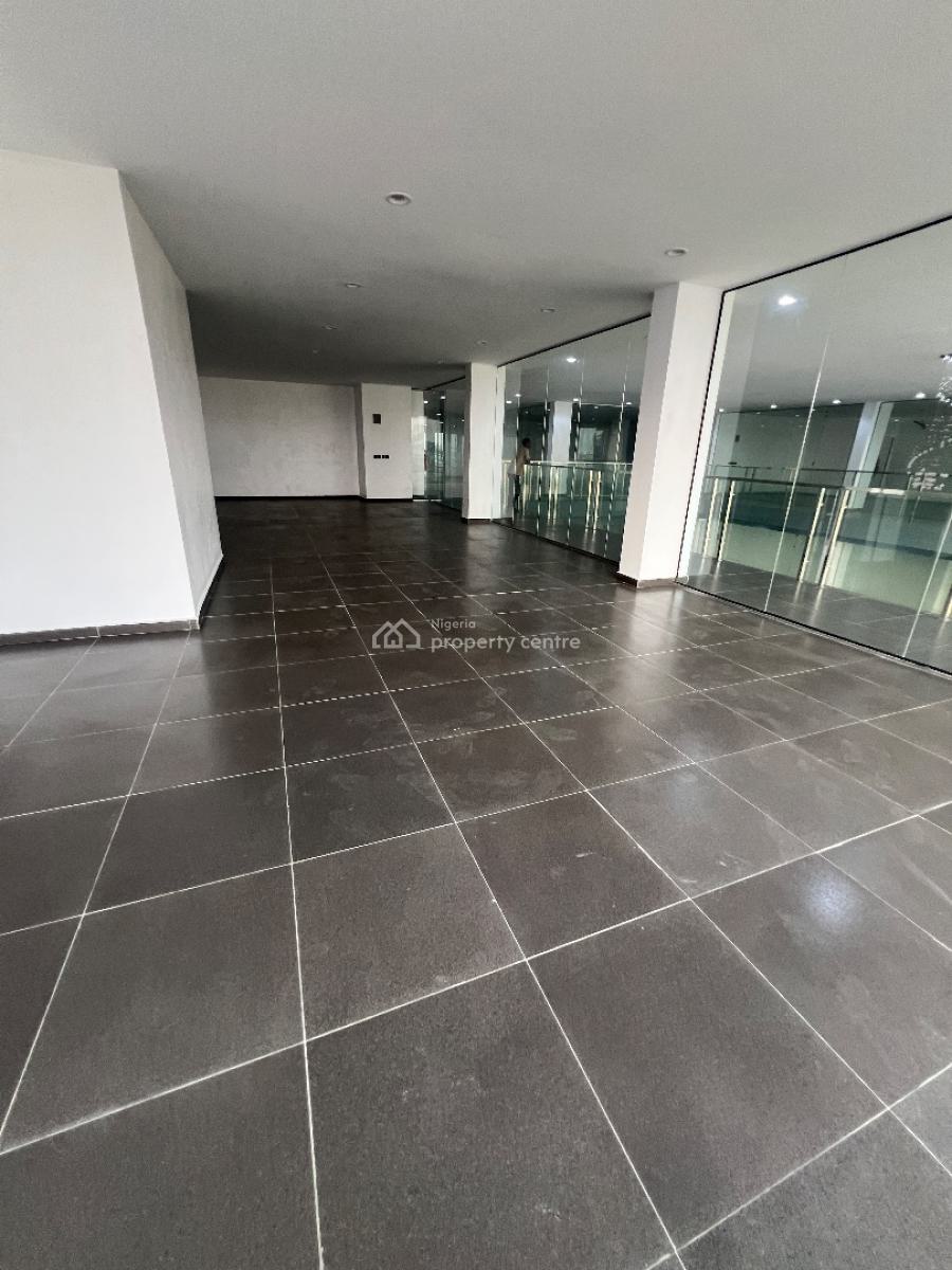 127sqm of Shop Space on Admiralty Way Upstairs, Admiralty Way Lekki Phase 1, Lekki Phase 1, Lekki, Lagos, Shop for Rent