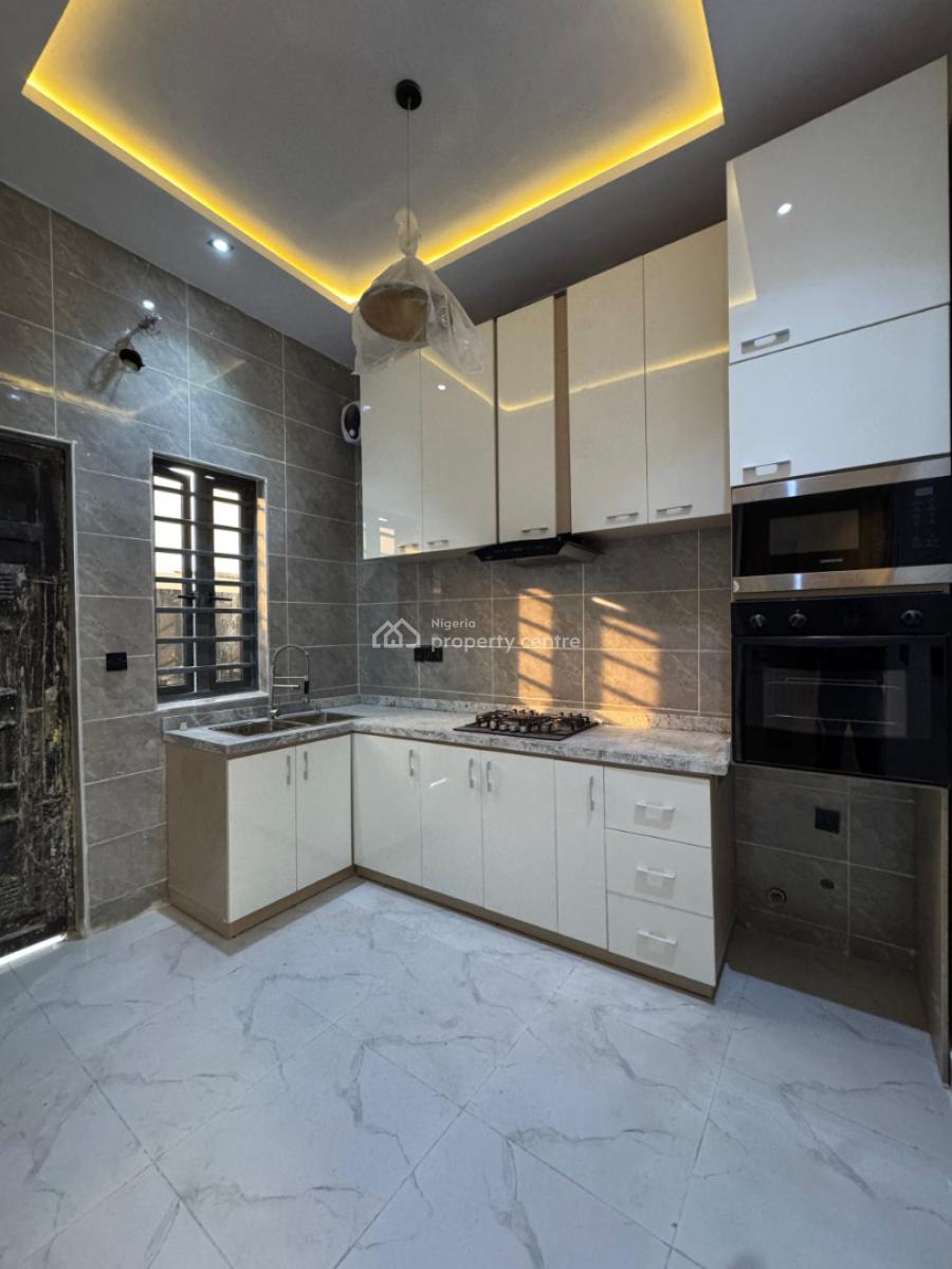 Self Serviced 3 Bedrooms Terraced Duplex, Sangotedo, Ajah, Lagos, Terraced Duplex for Sale