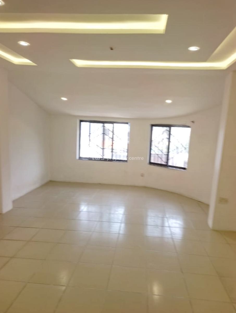 Luxury & Well Renovated 4 Bedroom Apartment, Omole Phase 1, Ikeja, Lagos, Flat / Apartment for Rent