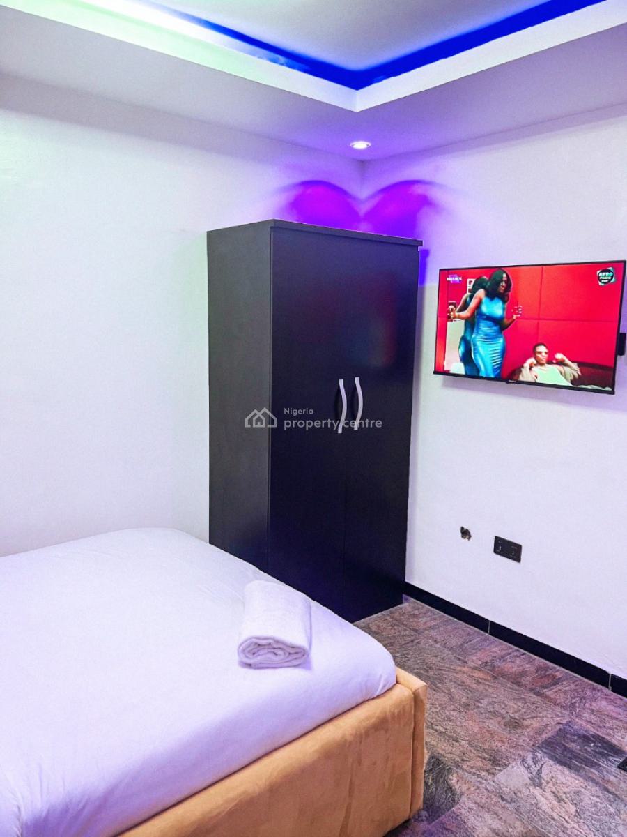 Furnished 1 Bedroom Flat, Lekki Phase 1, Lekki, Lagos, Mini Flat (room and Parlour) for Rent