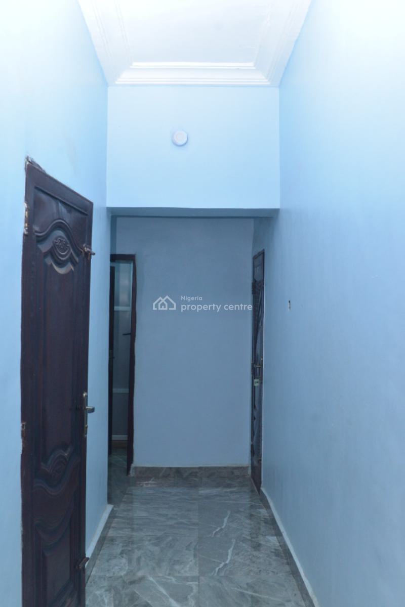 3 Bedrooms Apartment, St Marys Junction, By Accunalysis Diagnostic Center, Nnewi, Anambra, Flat / Apartment Short Let