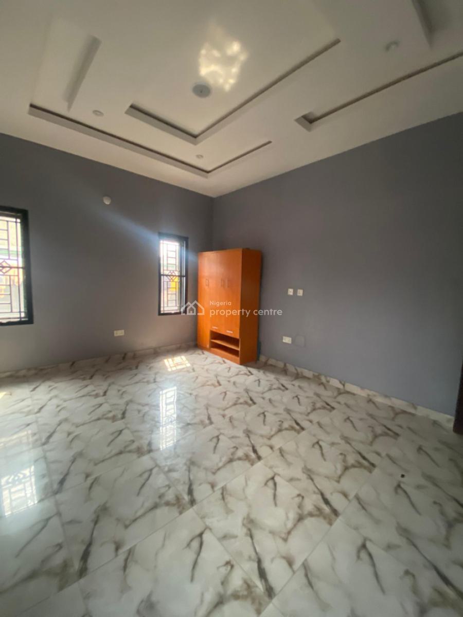 Relatively New 2 Bedeooms Flat, Off Goodluck Street, Ori-oke, Ogudu, Lagos, Flat / Apartment for Rent