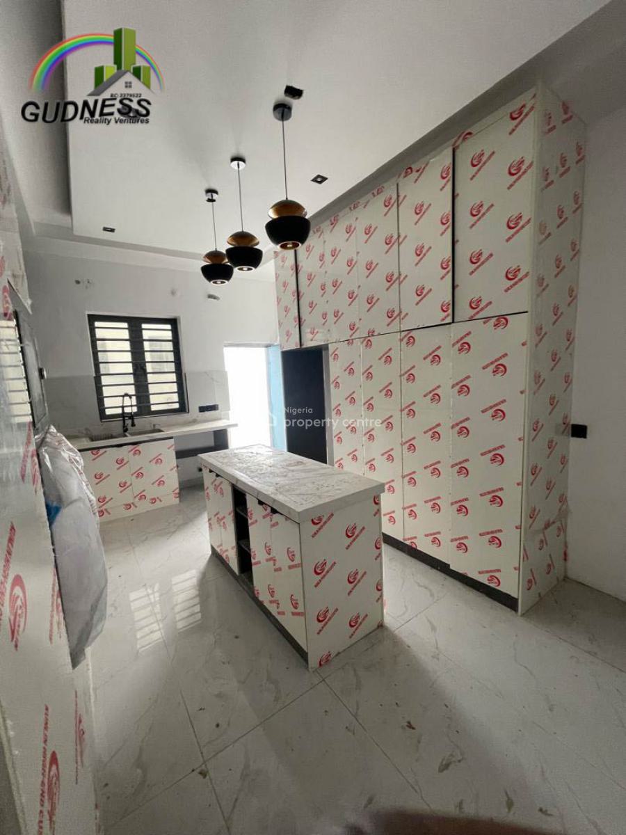 5 Bedroom Semi Detached Duplex, Ikota, Lekki, Lagos, Flat / Apartment for Sale