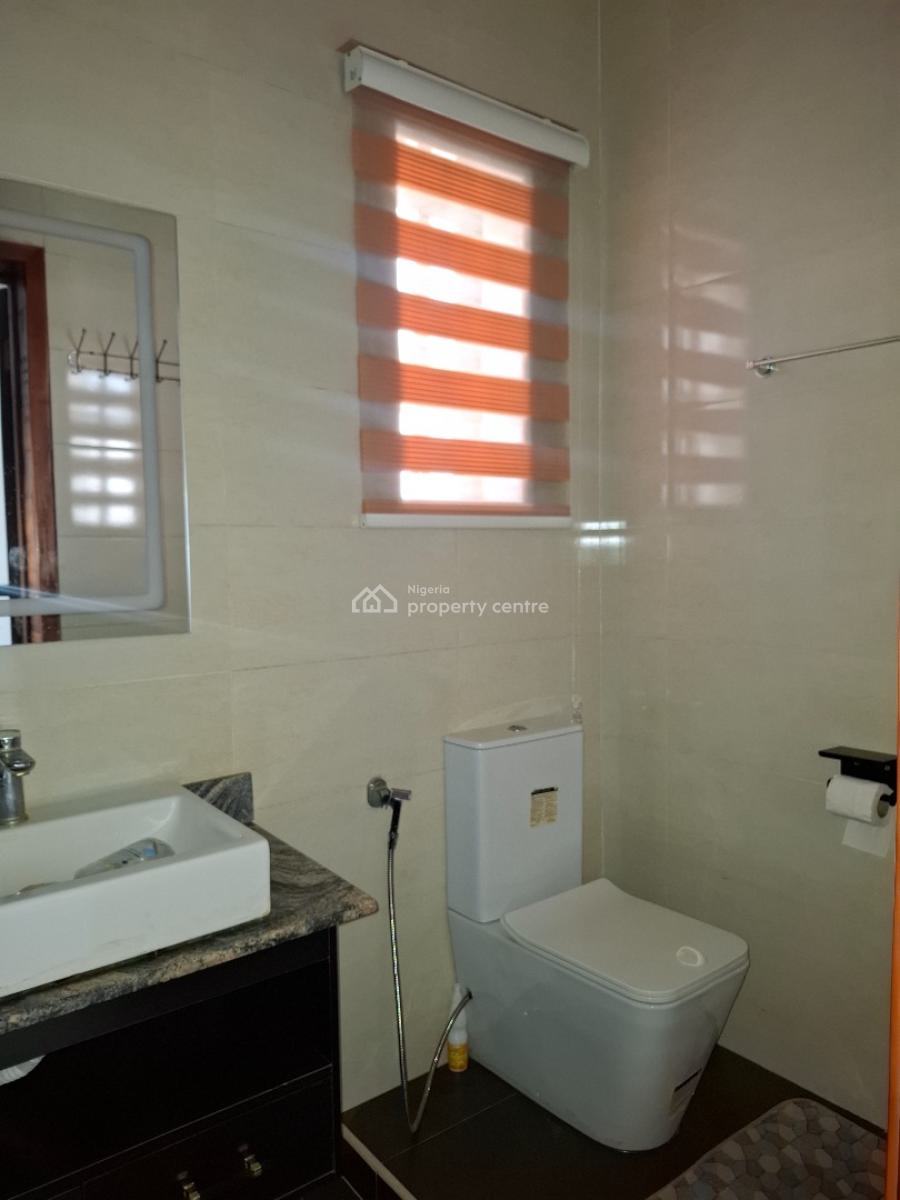 Large Serviced Exquisite 4 Bedrooms Duplex with Bq, Jacuzzi, Winterfell Estate, Iponri, Surulere, Lagos, Terraced Duplex for Rent