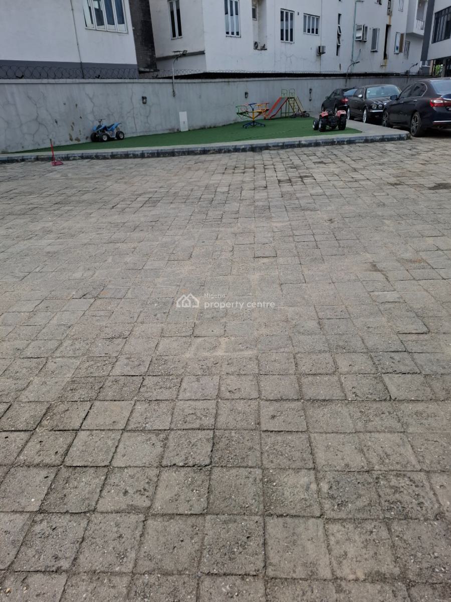 Large Serviced Exquisite 4 Bedrooms Duplex with Bq, Jacuzzi, Winterfell Estate, Iponri, Surulere, Lagos, Terraced Duplex for Rent