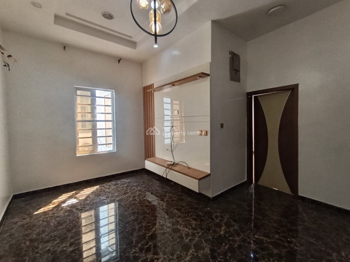 a Cute Mini Flat in an Accessible Location of a Serene Secured Estate, Empire Home, Chevron Alternative, Lekki, Lagos, Mini Flat (room and Parlour) for Rent