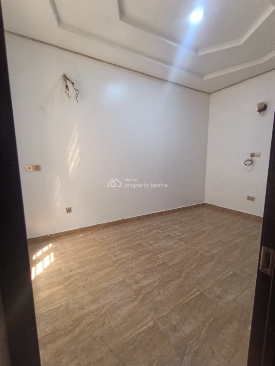 a Cute Mini Flat in an Accessible Location of a Serene Secured Estate, Empire Home, Chevron Alternative, Lekki, Lagos, Mini Flat (room and Parlour) for Rent