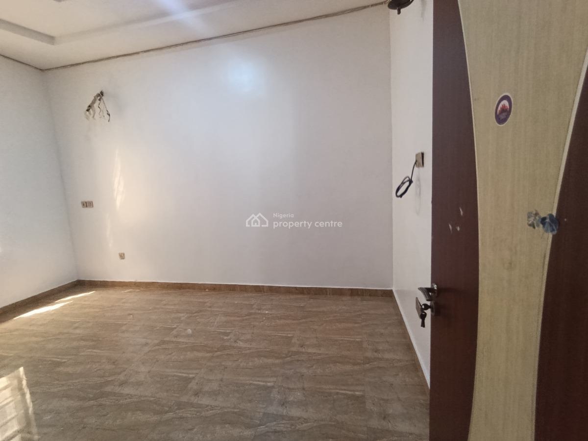 a Cute Mini Flat in an Accessible Location of a Serene Secured Estate, Empire Home, Chevron Alternative, Lekki, Lagos, Mini Flat (room and Parlour) for Rent
