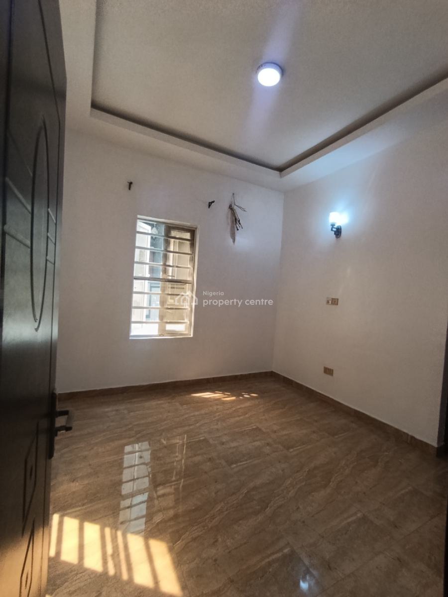 a Cute Mini Flat in an Accessible Location of a Serene Secured Estate, Empire Home, Chevron Alternative, Lekki, Lagos, Mini Flat (room and Parlour) for Rent