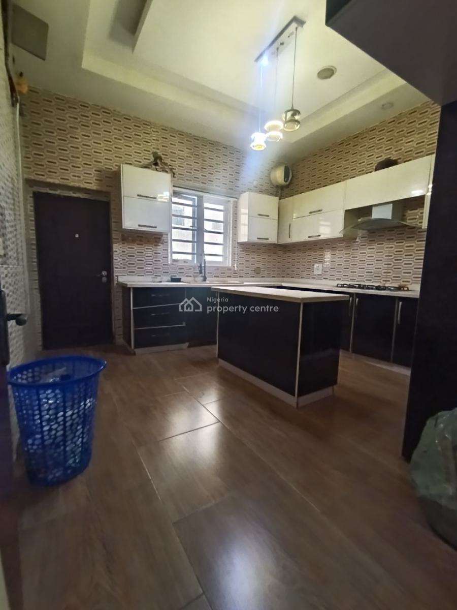 a Cute Mini Flat in an Accessible Location of a Serene Secured Estate, Empire Home, Chevron Alternative, Lekki, Lagos, Mini Flat (room and Parlour) for Rent