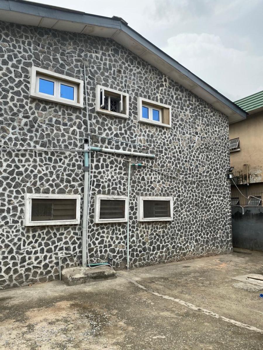Block of 4 Units of 3 Bedroom Flat with 2 Bedroom Duplex, Randle, Surulere, Lagos, Block of Flats for Sale