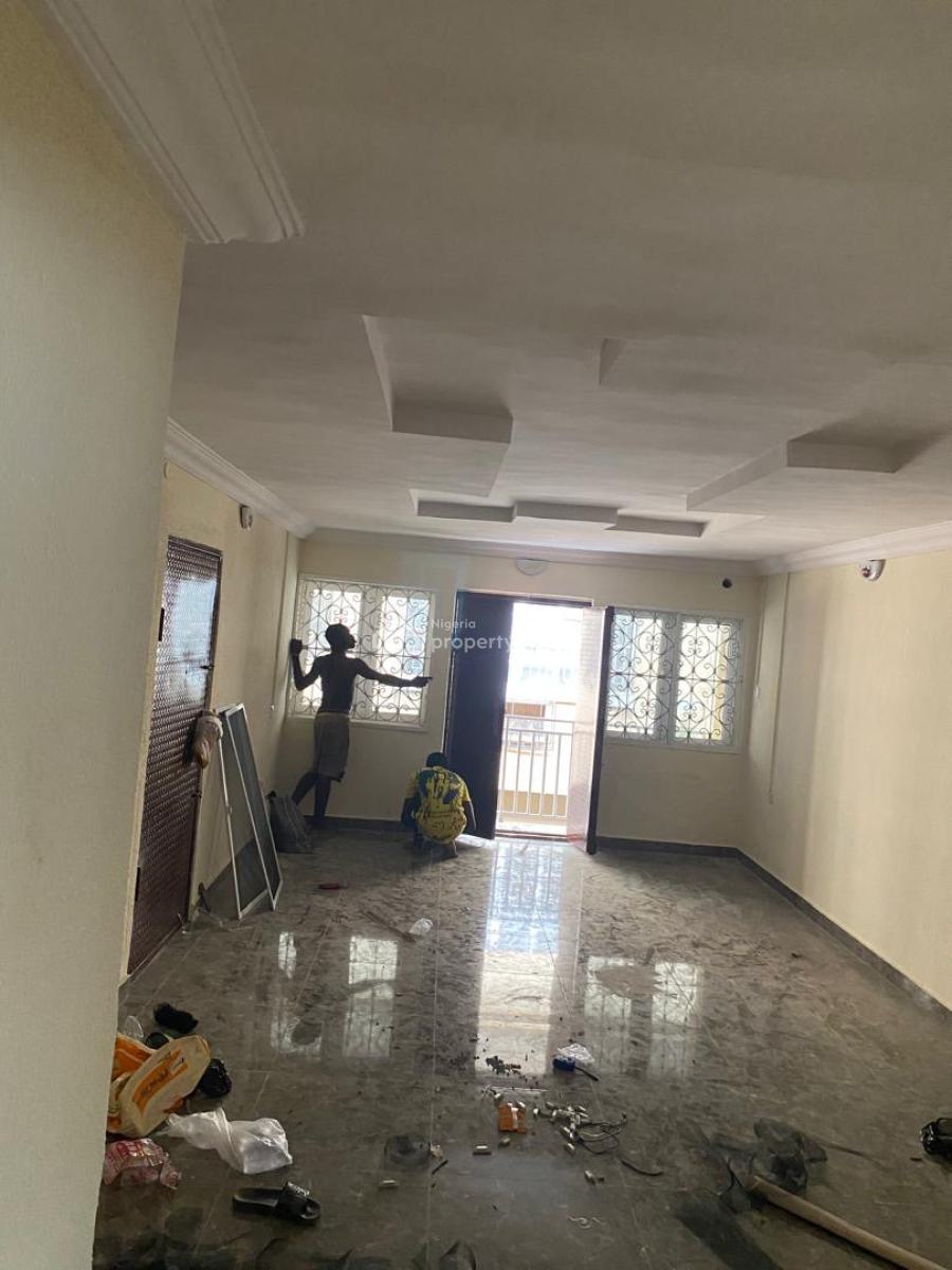 Block of 4 Units of 3 Bedroom Flat with 2 Bedroom Duplex, Randle, Surulere, Lagos, Block of Flats for Sale