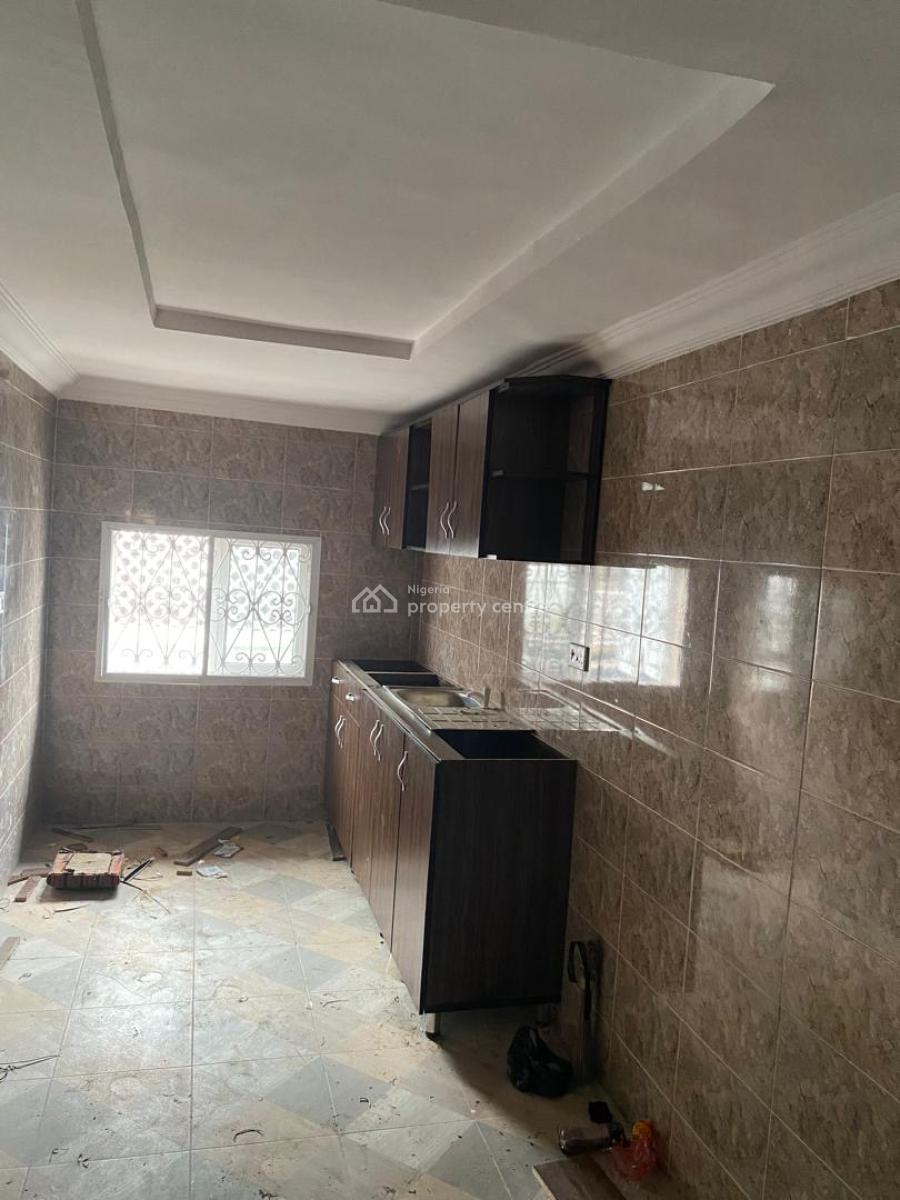 Block of 4 Units of 3 Bedroom Flat with 2 Bedroom Duplex, Randle, Surulere, Lagos, Block of Flats for Sale