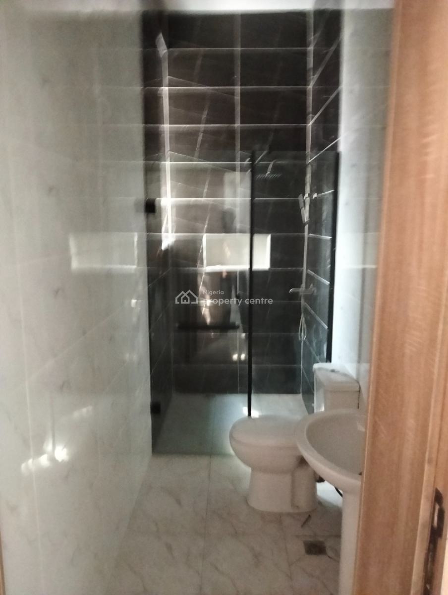 Luxury Serviced 2 Bedroom Apartment, Ologolo, Lekki, Lagos, Flat / Apartment for Sale