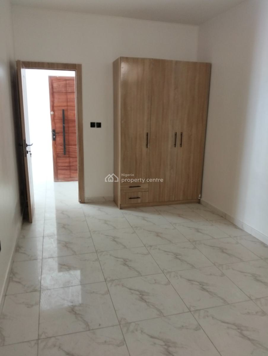 Luxury Serviced 2 Bedroom Apartment, Ologolo, Lekki, Lagos, Flat / Apartment for Sale