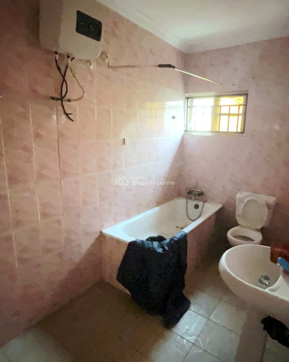 4 Bedroom Semi-detached, Lekki Phase 1, Lekki, Lagos, Semi-detached Duplex for Rent