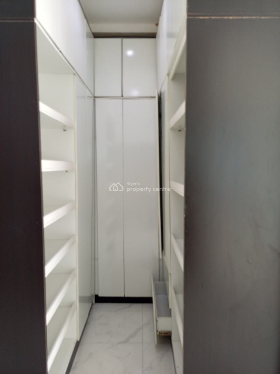Extra Large 5 Bedroom with Cinema Space Bq, Ologolo, Lekki, Lagos, Semi-detached Duplex for Rent
