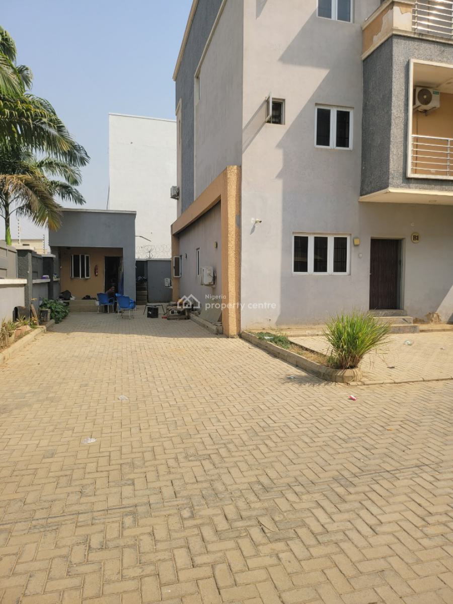 4 Bedroom Terrence Duplex with Bq, Gilmore, Jahi, Abuja, Terraced Duplex for Rent