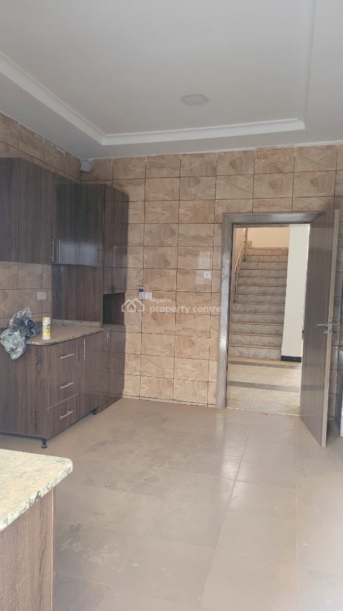 4 Bedroom Terrence Duplex with Bq, Gilmore, Jahi, Abuja, Terraced Duplex for Rent