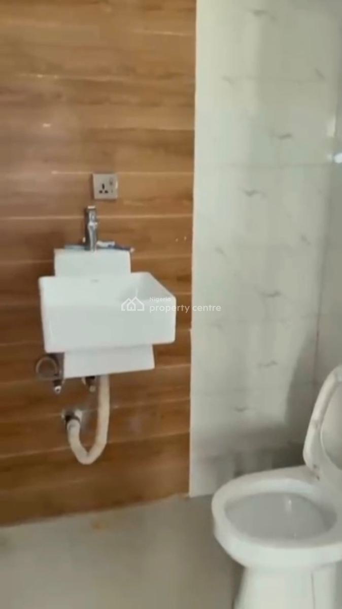 Self Contain Masters, Royal Pine Estate, Lekki Expressway, Lekki, Lagos, Self Contain (single Rooms) for Rent