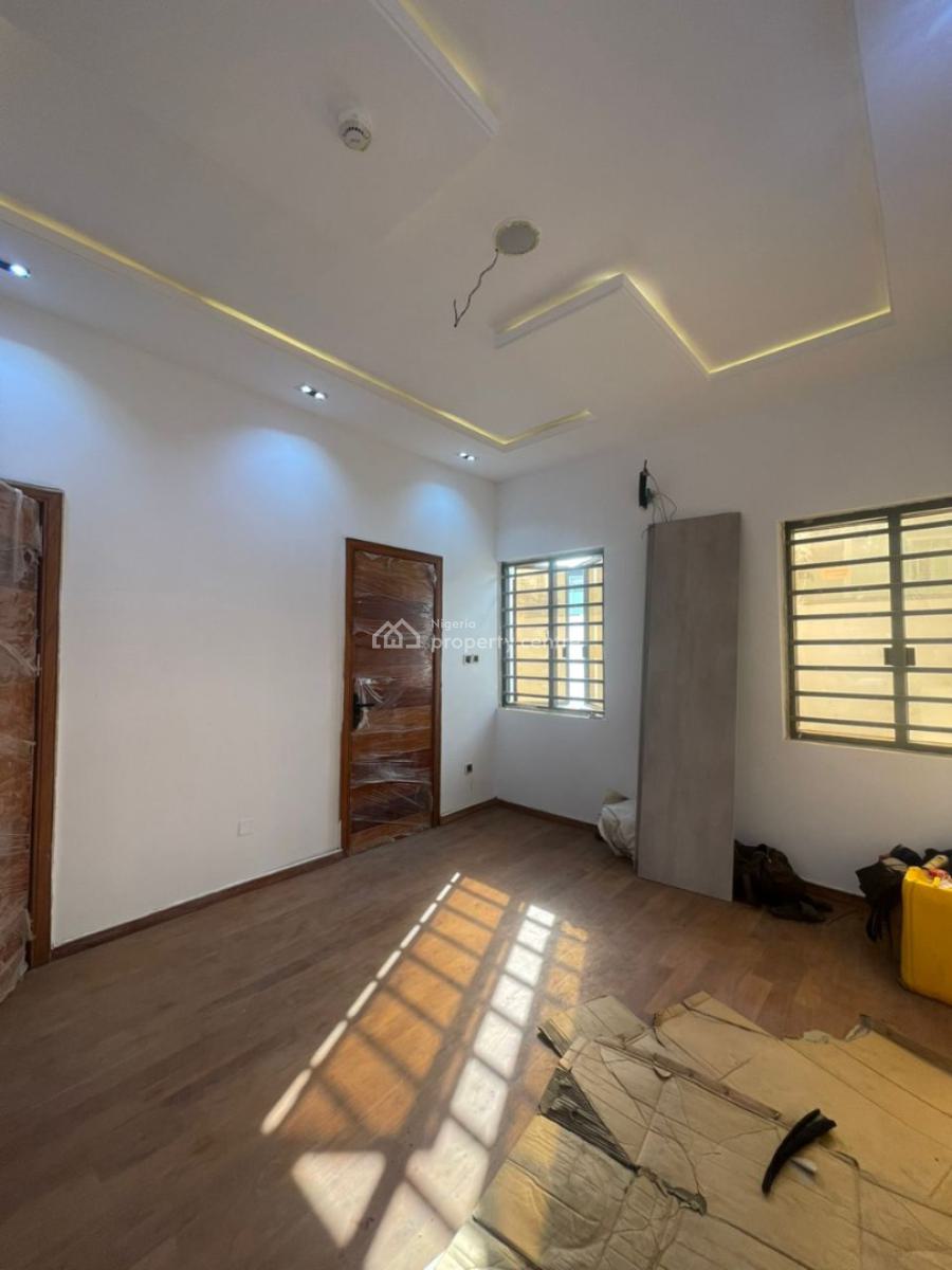 7 Bedroom Fully Detached Duplex with Bq, Ikeja, Lagos, Detached Duplex for Sale