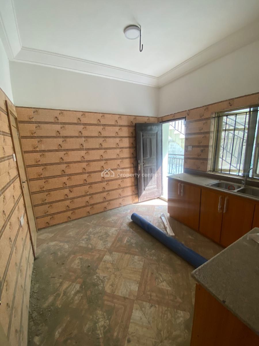 Spacious 3 Bedrooms Apartment, Gra, Abijo, Lekki, Lagos, Flat / Apartment for Rent