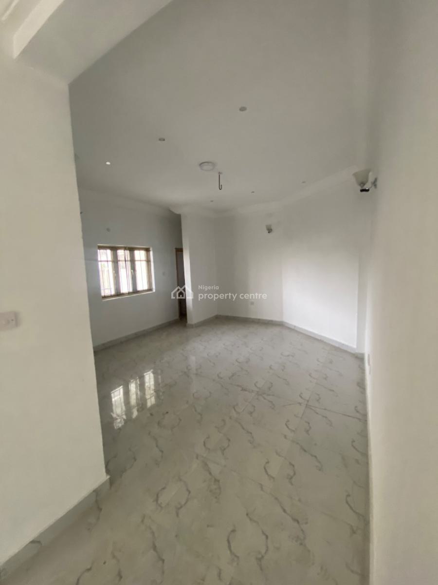 Spacious 3 Bedrooms Apartment, Gra, Abijo, Lekki, Lagos, Flat / Apartment for Rent