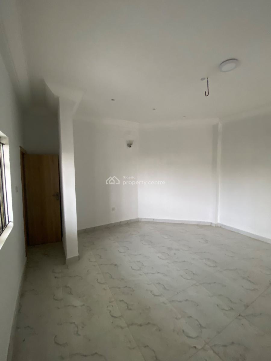 Spacious 3 Bedrooms Apartment, Gra, Abijo, Lekki, Lagos, Flat / Apartment for Rent