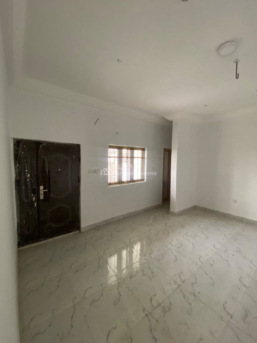 Spacious 3 Bedrooms Apartment, Gra, Abijo, Lekki, Lagos, Flat / Apartment for Rent
