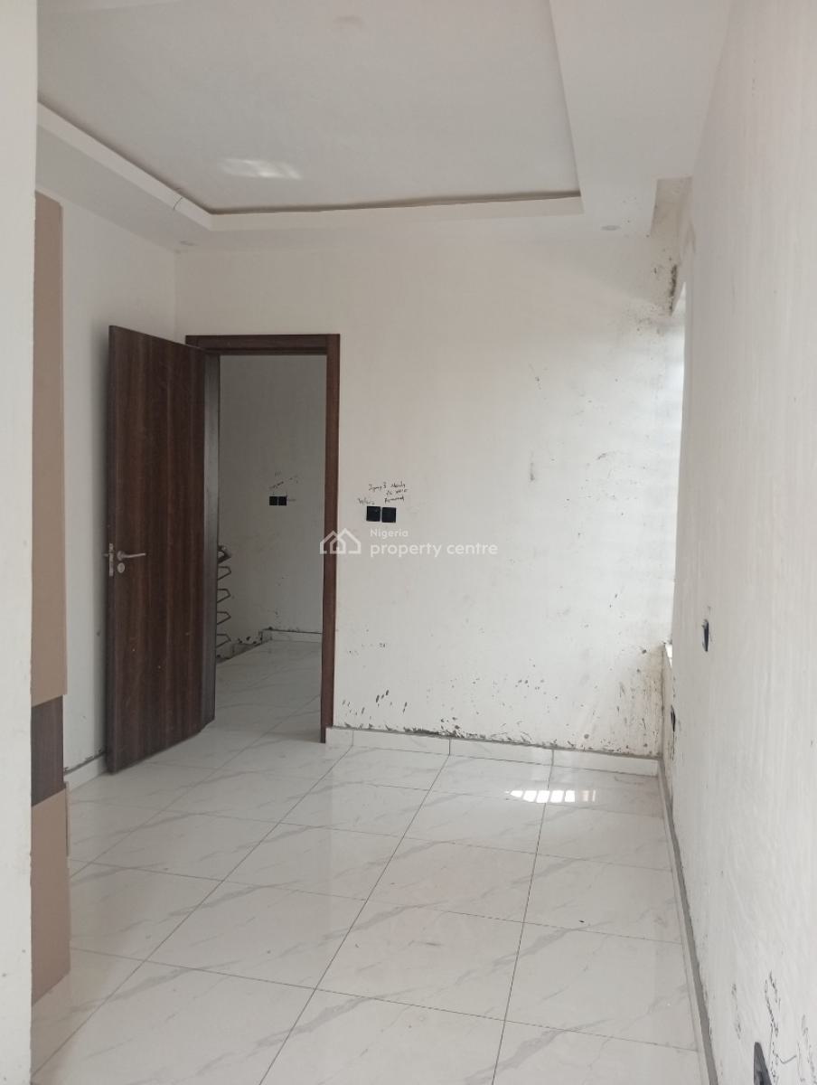 Newly Built 4 Bedrooms Terraced Duplex, Off Ogombo Road, Lekki Phase 2, Lekki, Lagos, Terraced Duplex for Sale