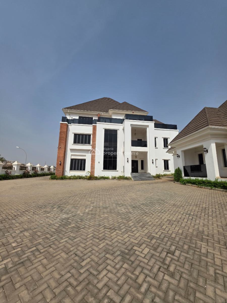 Massive 7 Bedroom Detached Duplex with Elevator + Cinema + Swimming Po, Guzape District, Abuja, Terraced Duplex for Sale