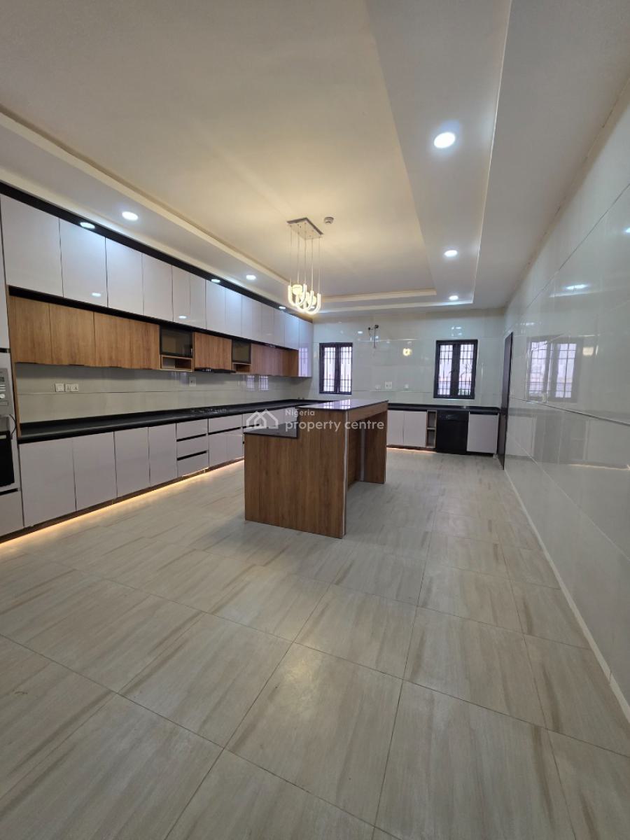 Massive 7 Bedroom Detached Duplex with Elevator + Cinema + Swimming Po, Guzape District, Abuja, Terraced Duplex for Sale