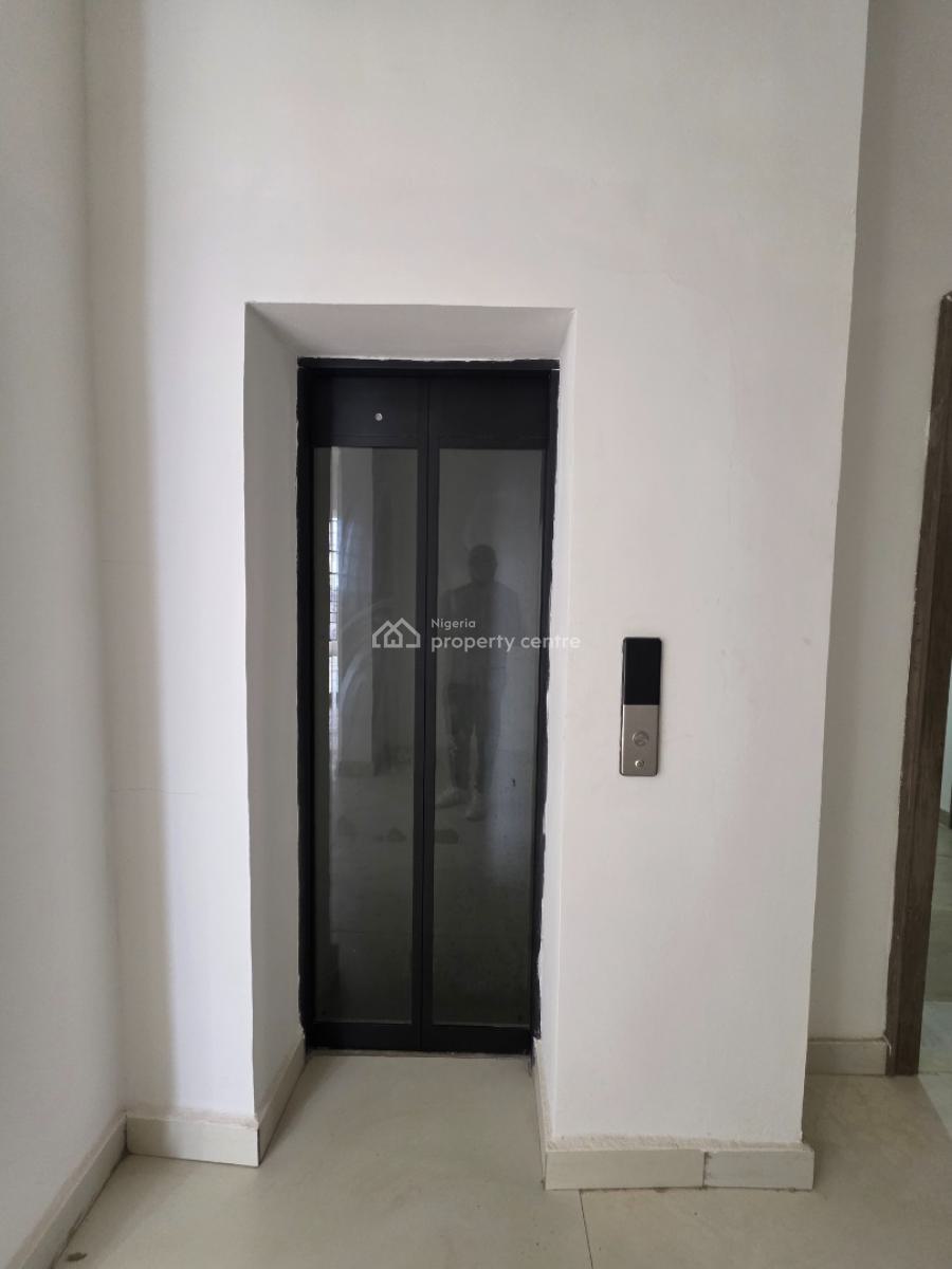 Massive 7 Bedroom Detached Duplex with Elevator + Cinema + Swimming Po, Guzape District, Abuja, Terraced Duplex for Sale