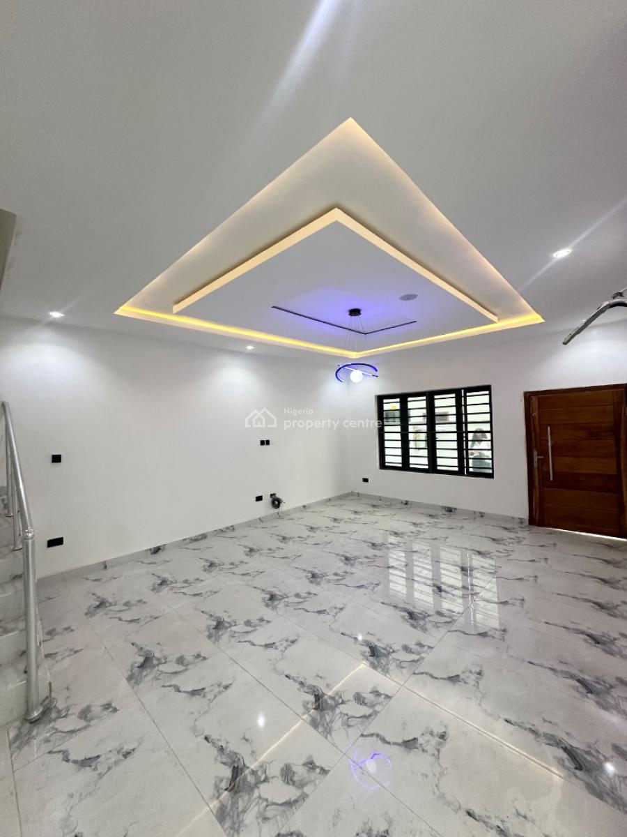 5 Bedroom Semi Detached Duplex with Bq, Ologolo, Lekki, Lagos, Semi-detached Duplex for Rent