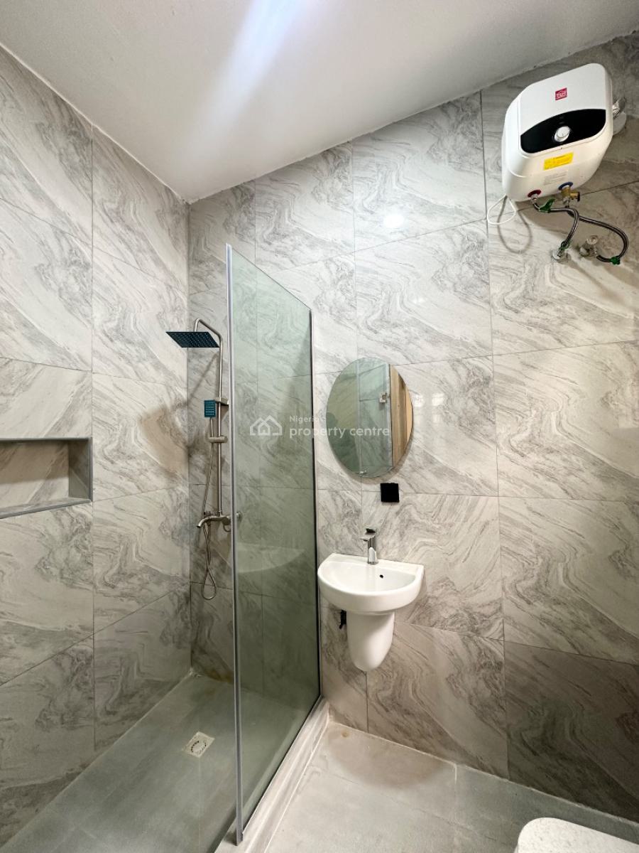 5 Bedroom Semi Detached Duplex with Bq, Ologolo, Lekki, Lagos, Semi-detached Duplex for Rent