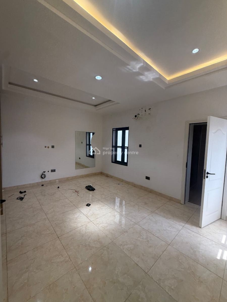Well Built 3 Bedroom Flat with Bq, Gilmore, Jahi, Abuja, Flat / Apartment for Rent