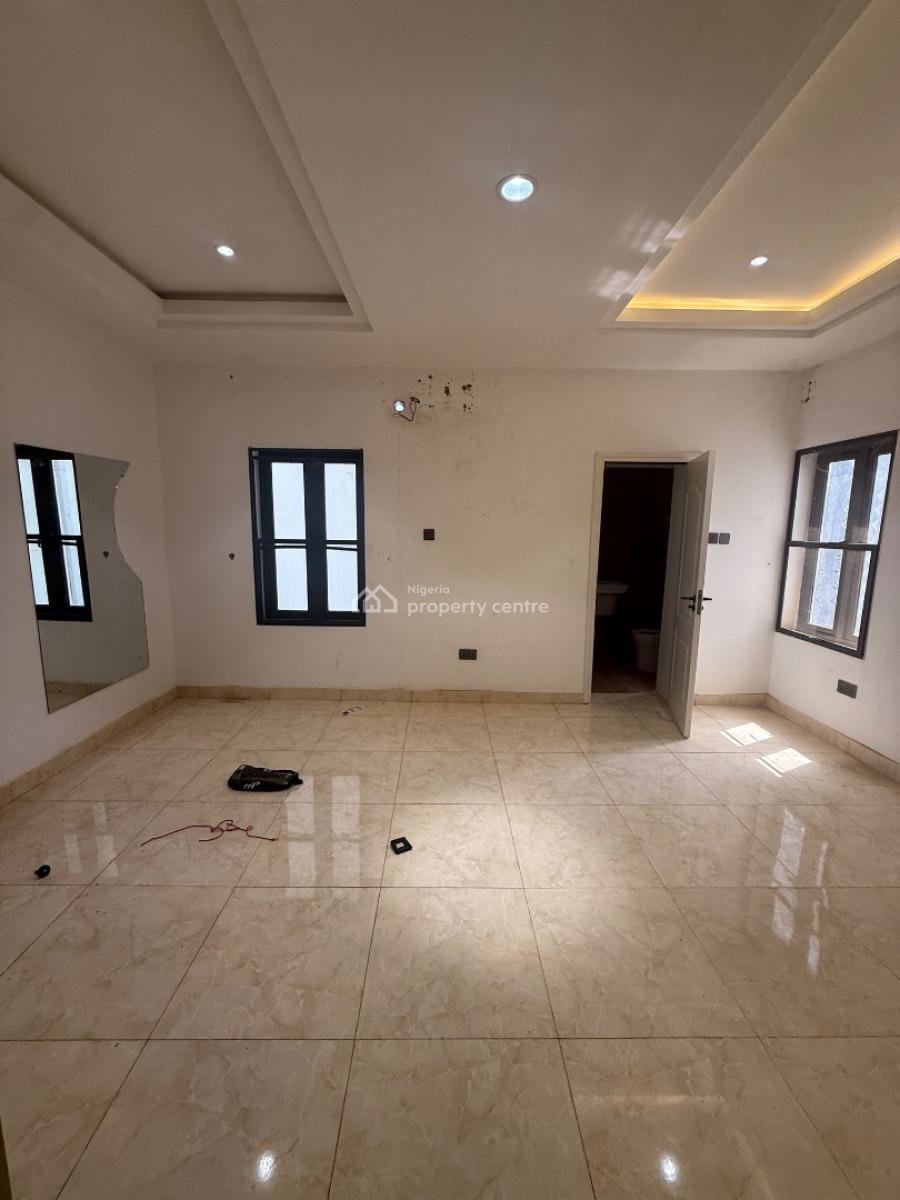 Well Built 3 Bedroom Flat with Bq, Gilmore, Jahi, Abuja, Flat / Apartment for Rent